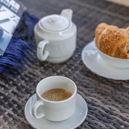 Marina Sea View Apartment