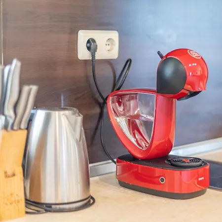 Marina Sea View Apartment *